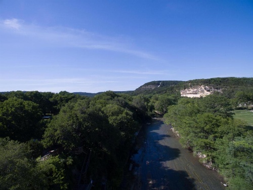 Duke'S Horseshoe House image 19